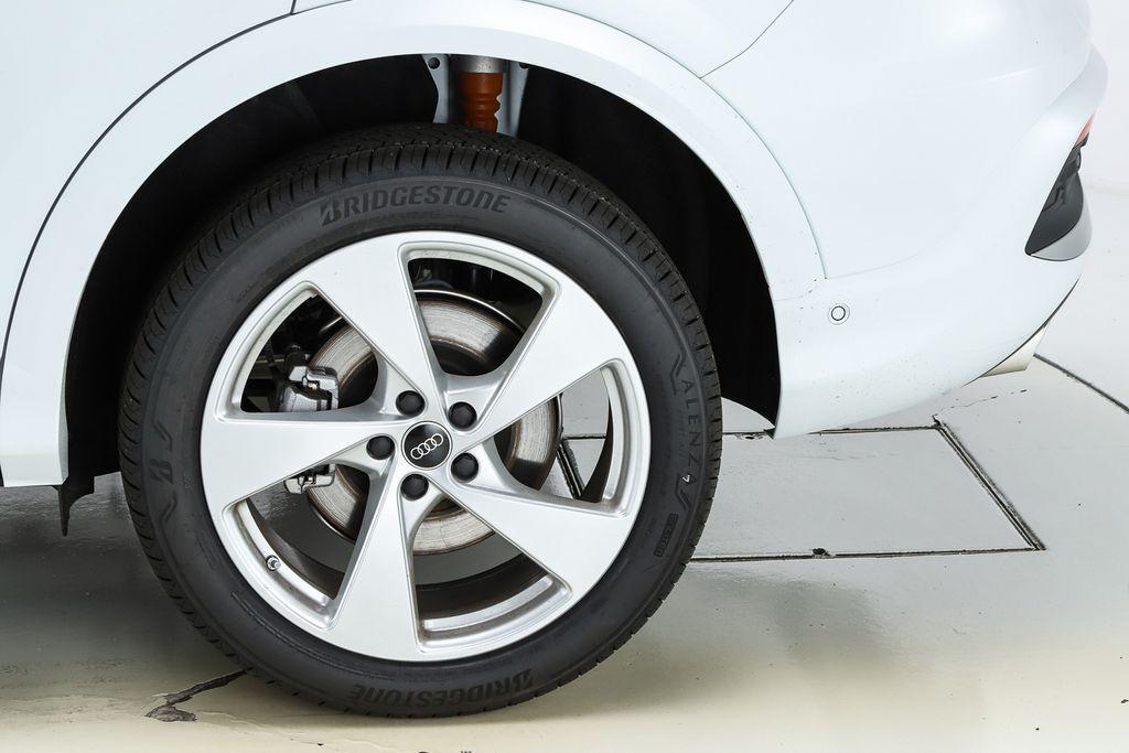 new 2025 Audi Q5 car, priced at $60,630