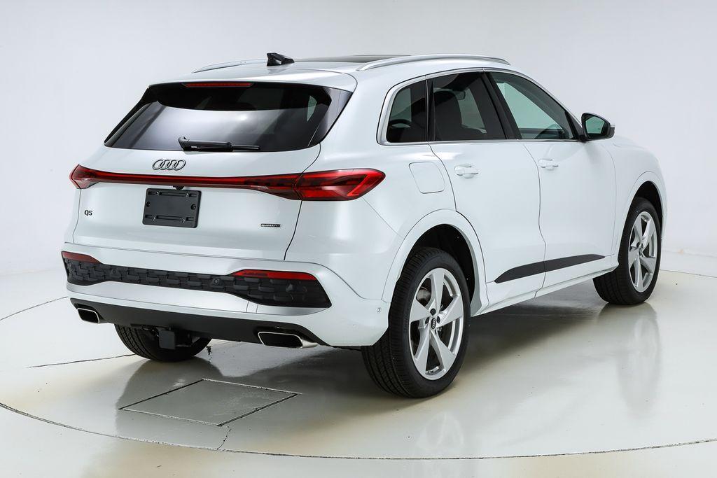 new 2025 Audi Q5 car, priced at $60,630