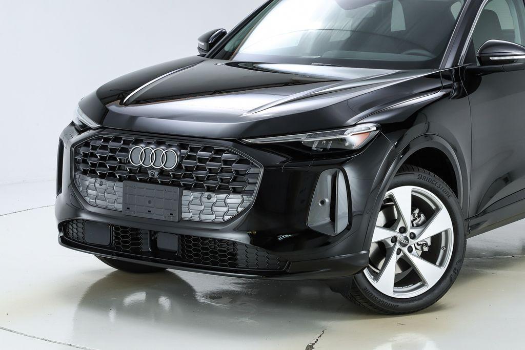 new 2025 Audi Q5 car, priced at $60,630