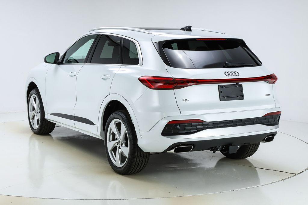 new 2025 Audi Q5 car, priced at $60,630