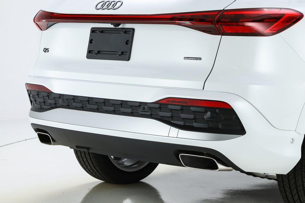 new 2025 Audi Q5 car, priced at $60,705