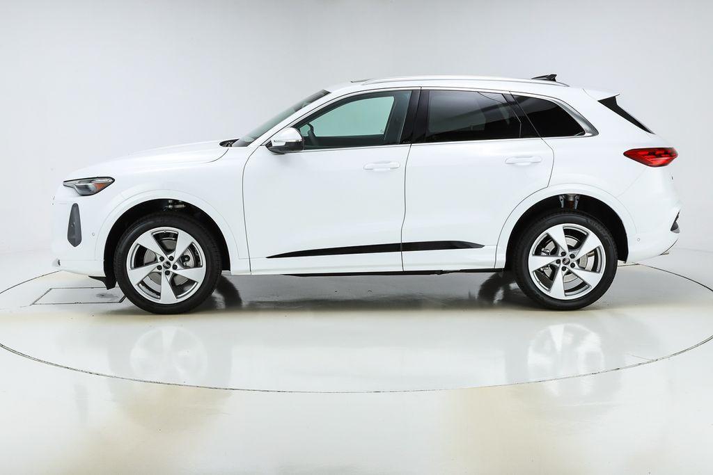 new 2025 Audi Q5 car, priced at $60,705
