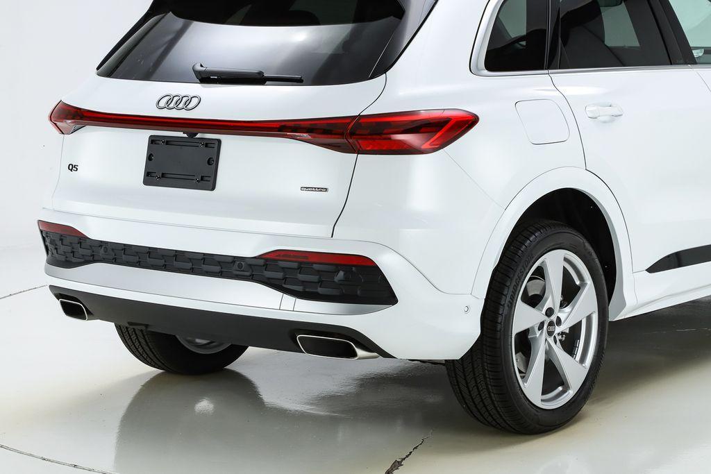 new 2025 Audi Q5 car, priced at $60,705