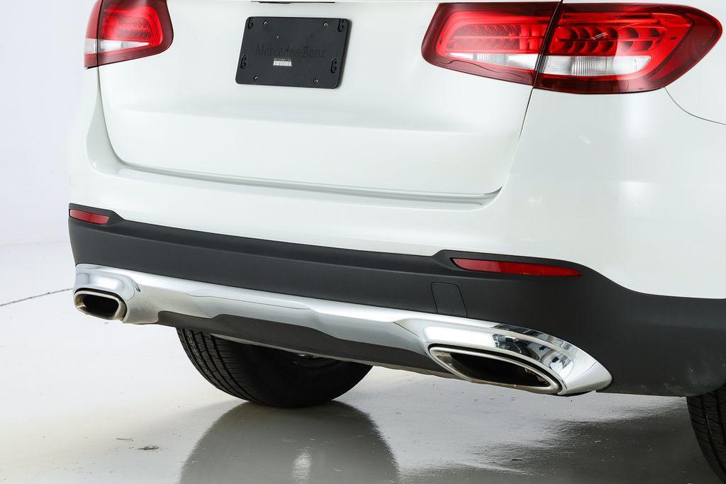 used 2019 Mercedes-Benz GLC 300 car, priced at $18,197