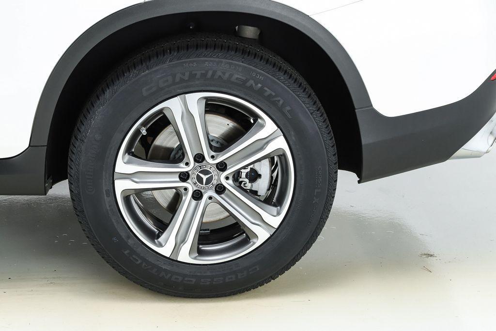 used 2019 Mercedes-Benz GLC 300 car, priced at $18,197