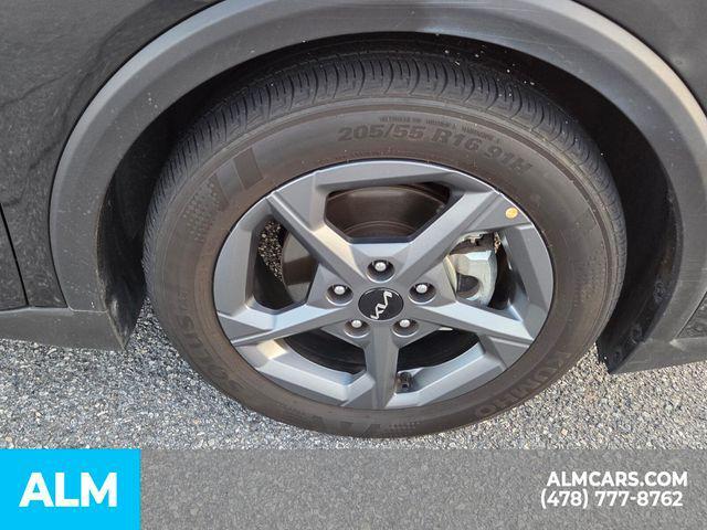 used 2025 Kia K4 car, priced at $19,420