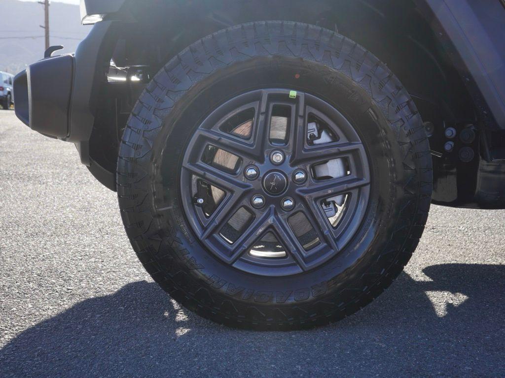 new 2026 Jeep Wrangler car, priced at $37,015