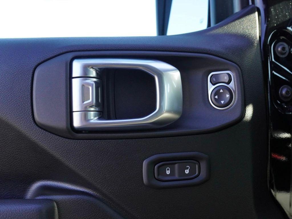 new 2026 Jeep Wrangler car, priced at $37,015