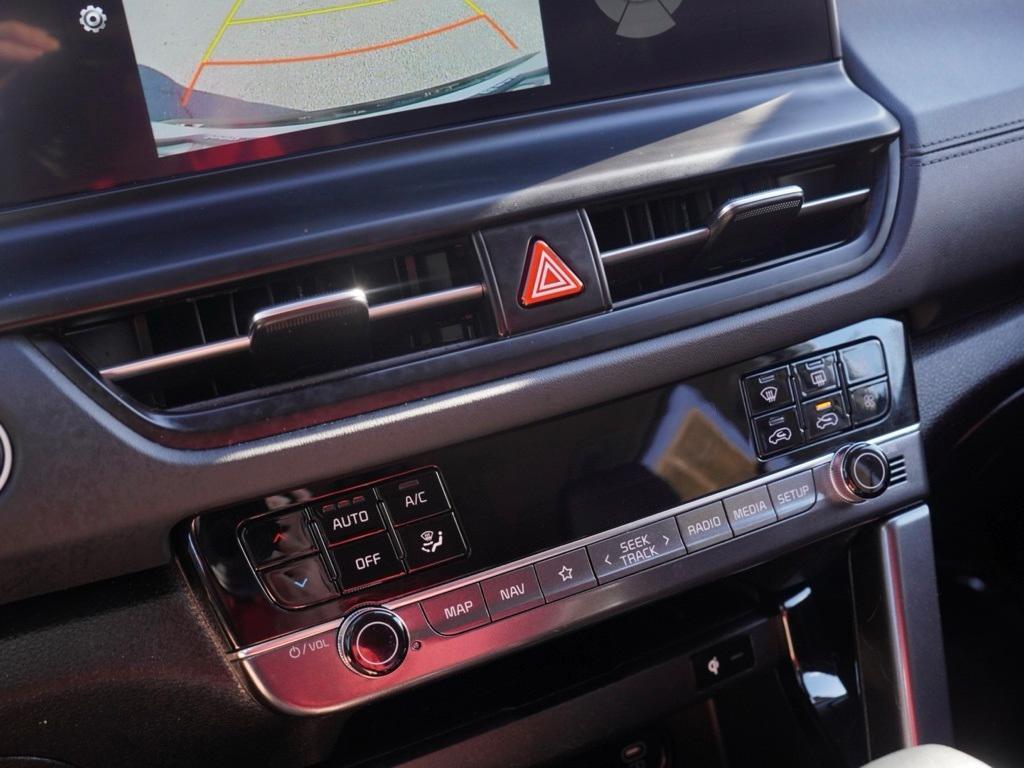 used 2025 Kia Seltos car, priced at $24,084