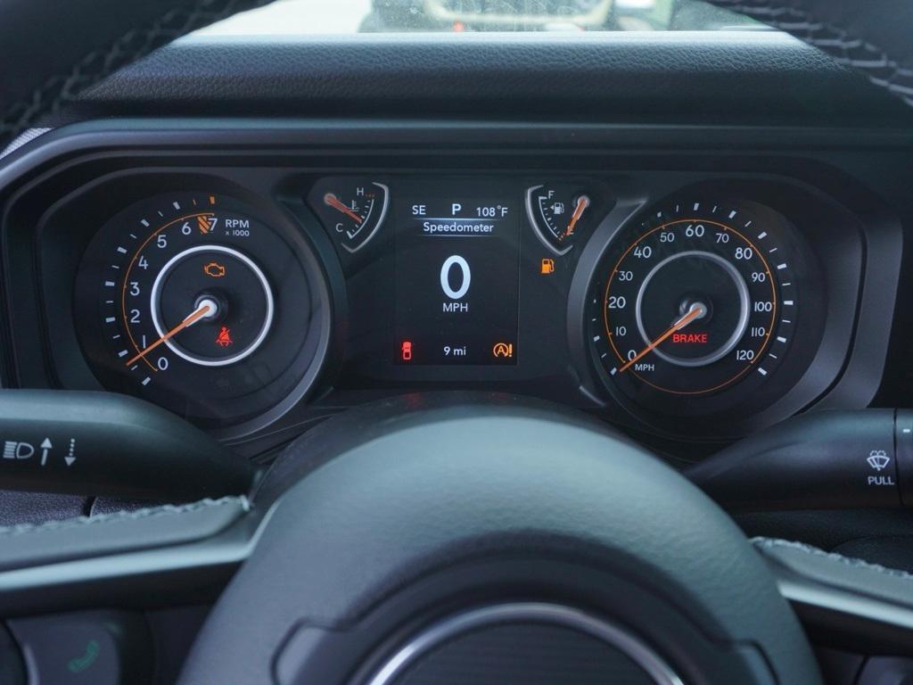 new 2025 Jeep Gladiator car, priced at $32,245