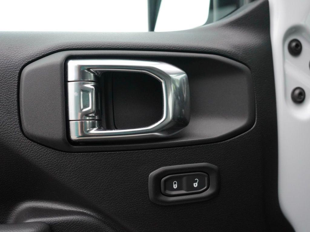 new 2026 Jeep Wrangler car, priced at $27,933