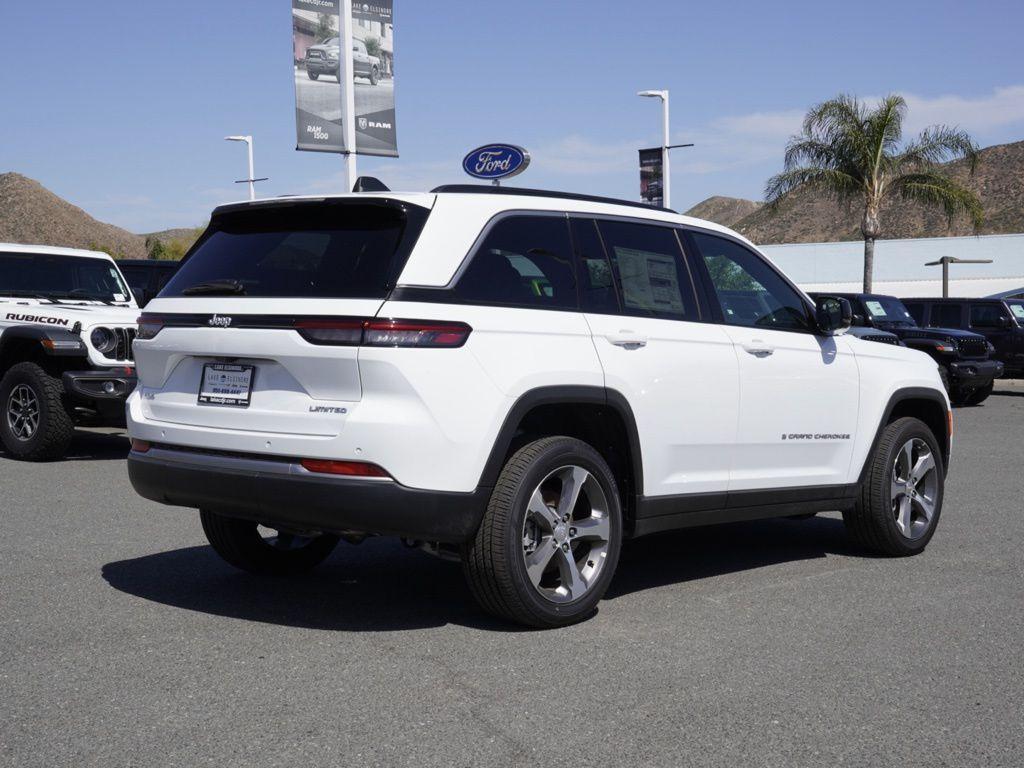 new 2026 Jeep Grand Cherokee car, priced at $39,395