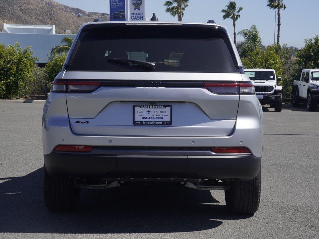 new 2026 Jeep Grand Cherokee car, priced at $37,364