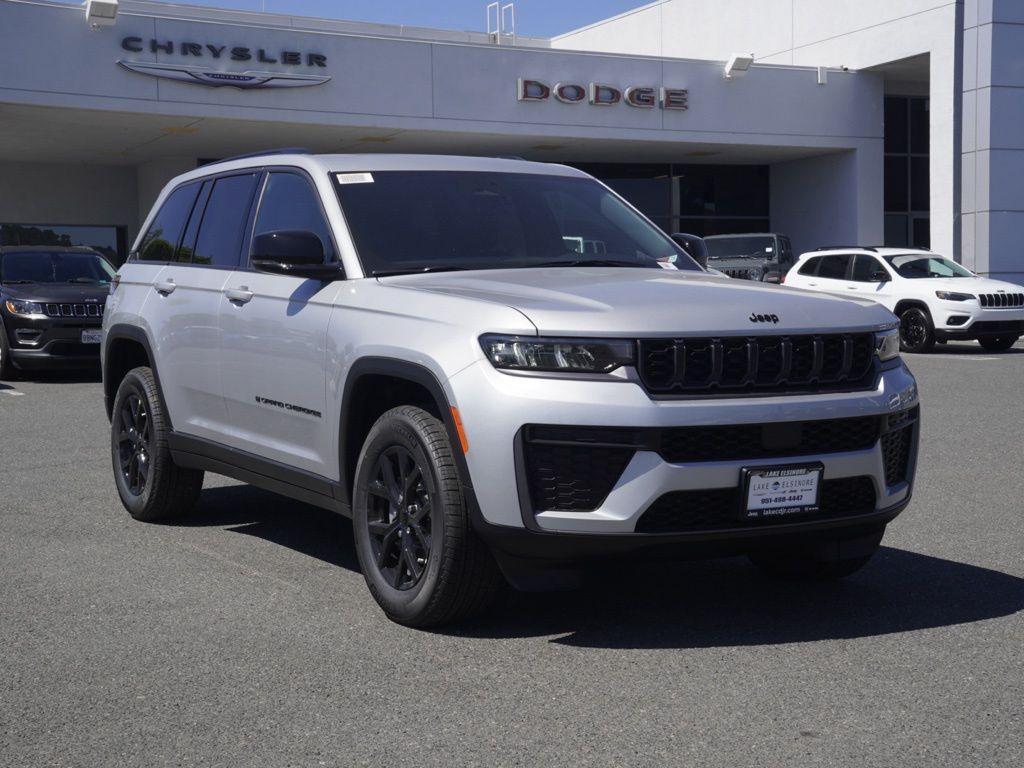 new 2026 Jeep Grand Cherokee car, priced at $37,364