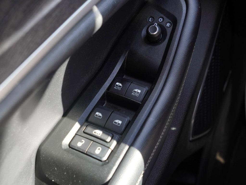 used 2021 Jeep Grand Cherokee L car, priced at $24,735