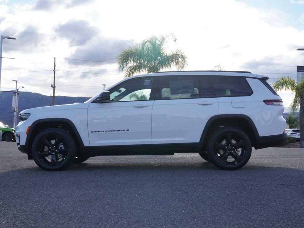 new 2025 Jeep Grand Cherokee L car, priced at $36,286