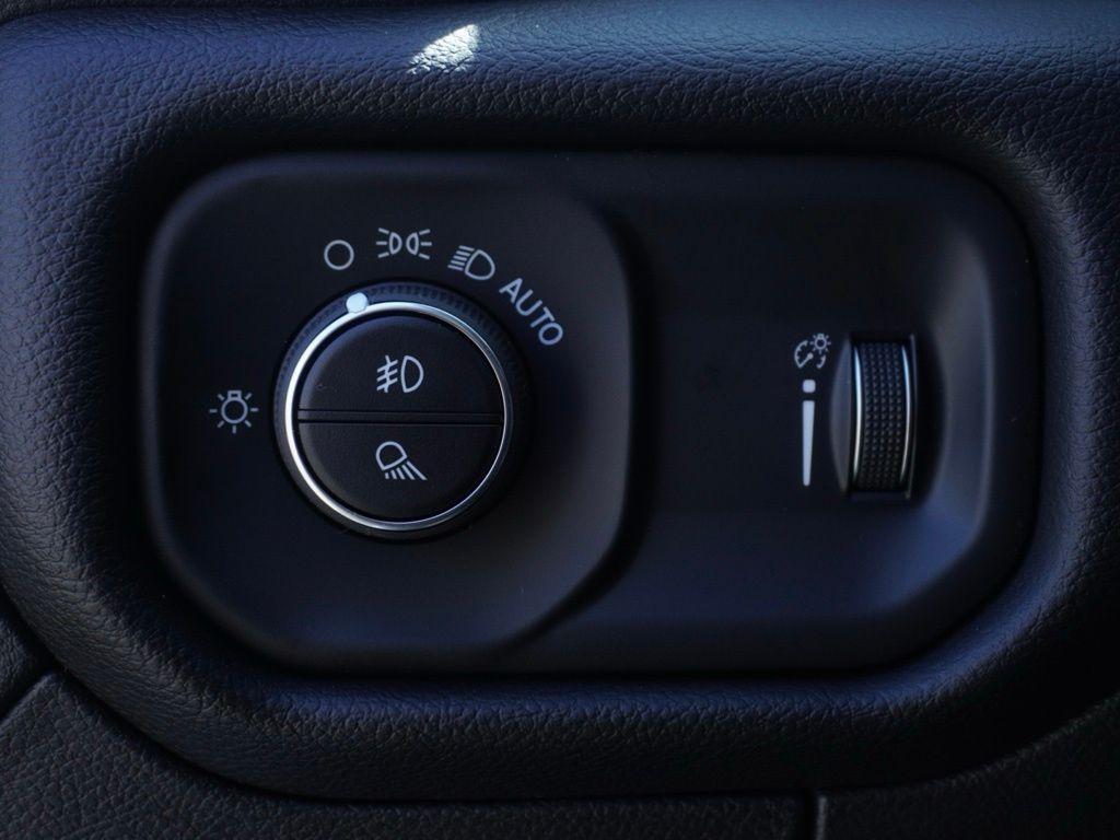 new 2026 Ram 1500 car, priced at $42,360