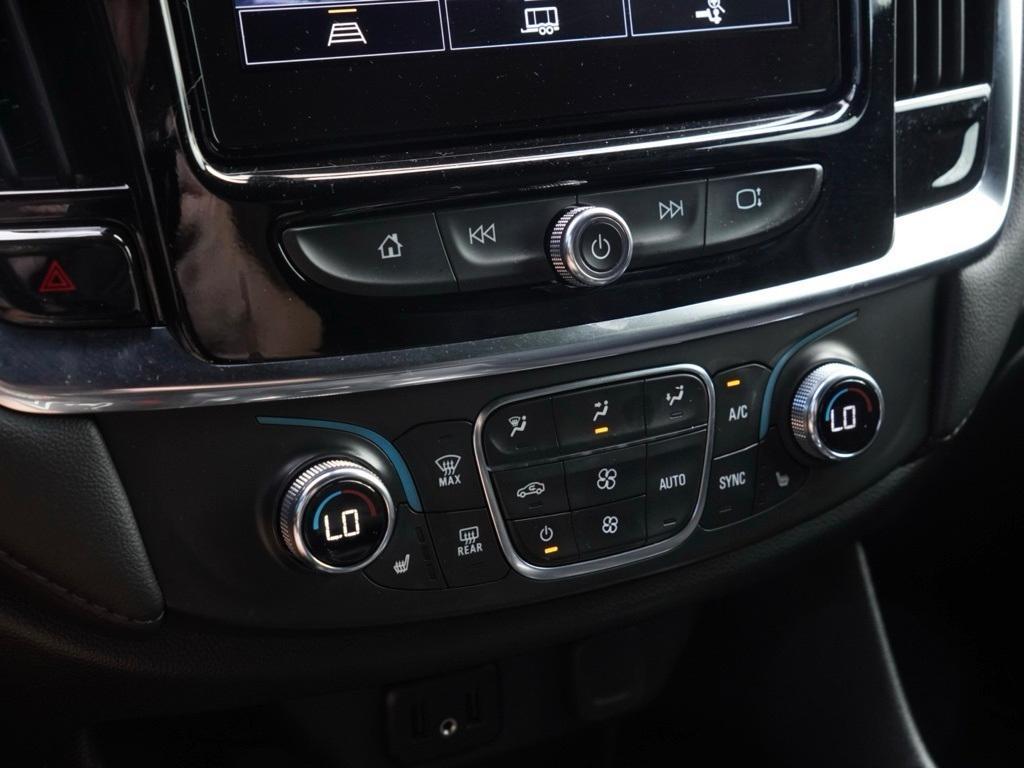 used 2023 Chevrolet Traverse car, priced at $25,687