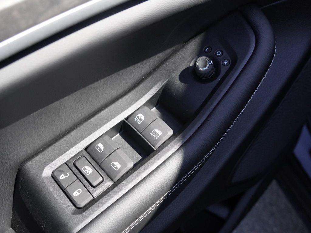 new 2026 Jeep Grand Cherokee car, priced at $38,364