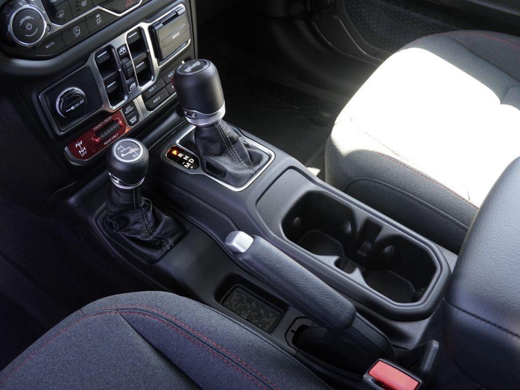 new 2026 Jeep Wrangler car, priced at $46,451