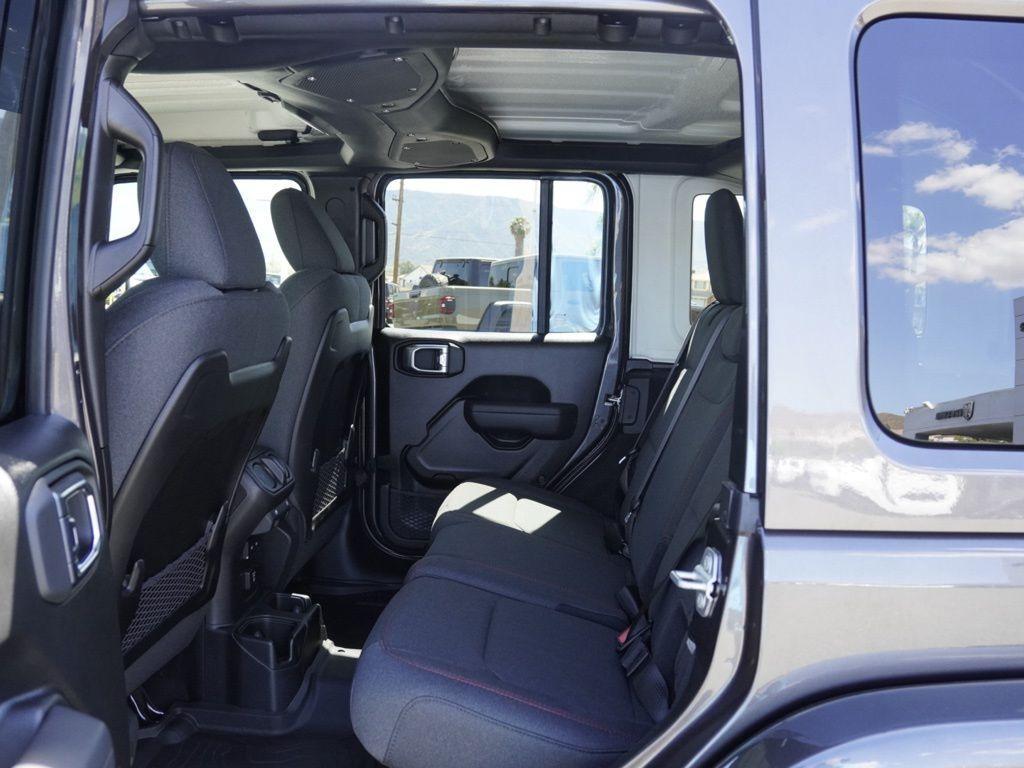 new 2026 Jeep Wrangler car, priced at $46,451