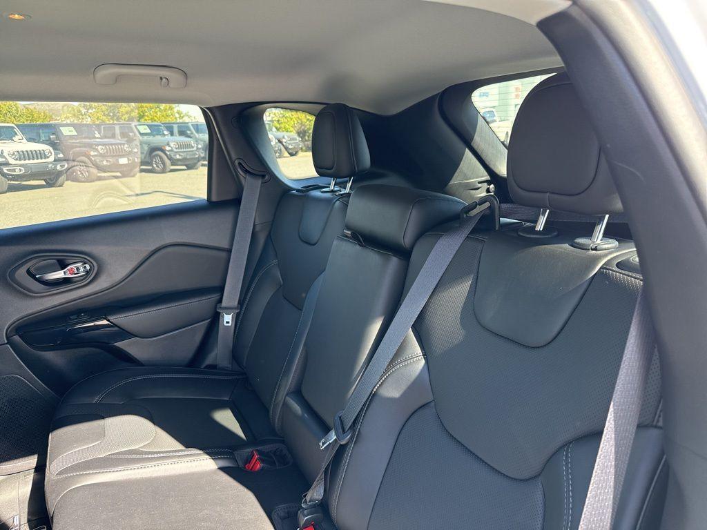 new 2023 Jeep Cherokee car, priced at $29,495