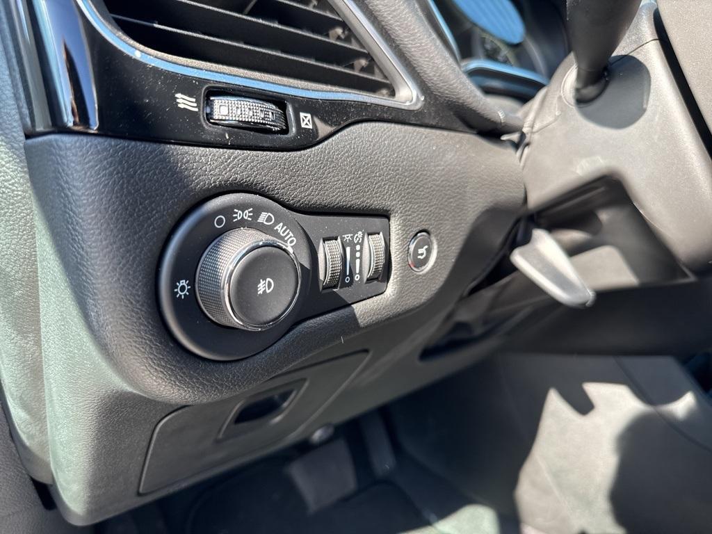 new 2023 Jeep Cherokee car, priced at $28,558