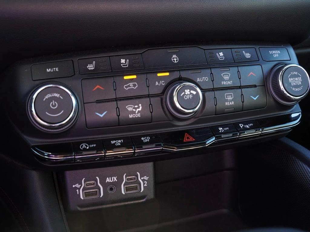 used 2023 Dodge Durango car, priced at $27,469