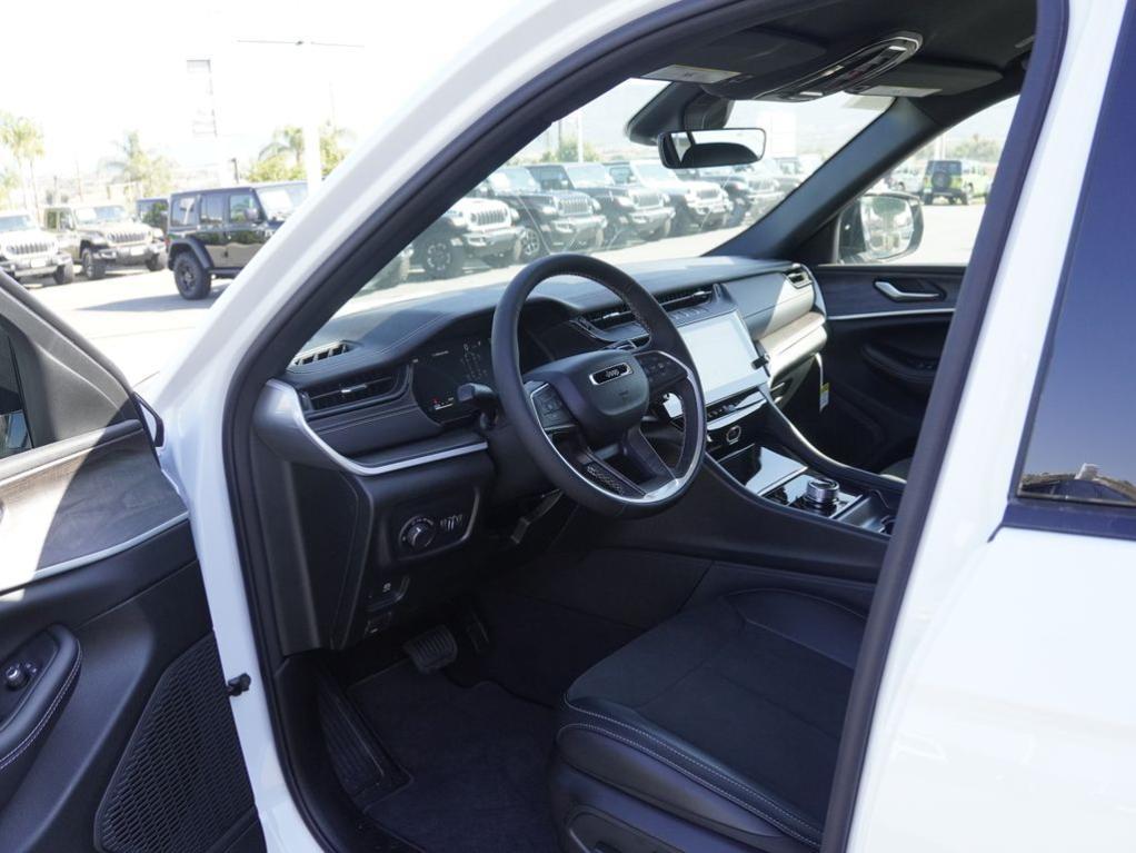 new 2026 Jeep Grand Cherokee L car, priced at $34,391