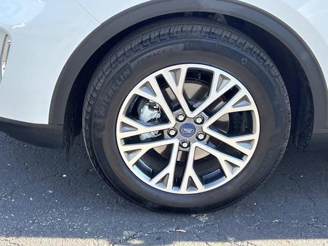 used 2022 Ford Escape car, priced at $24,955