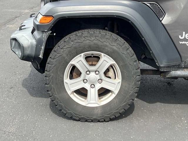 used 2019 Jeep Wrangler Unlimited car, priced at $21,735