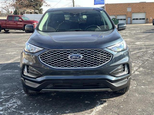 used 2024 Ford Edge car, priced at $29,555