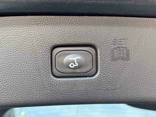 used 2024 Ford Edge car, priced at $29,555