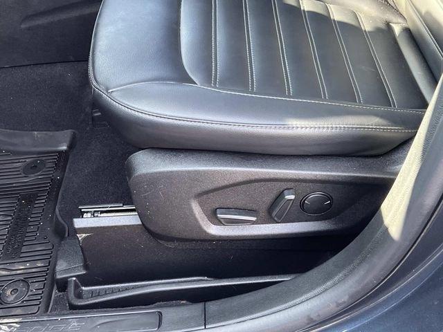 used 2024 Ford Edge car, priced at $29,555