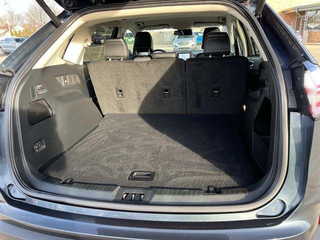 used 2024 Ford Edge car, priced at $26,500