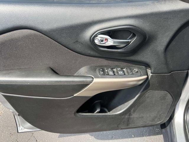used 2017 Jeep Cherokee car, priced at $11,355