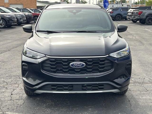 used 2024 Ford Escape car, priced at $25,835