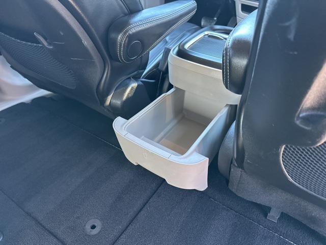 used 2023 Chrysler Pacifica car, priced at $23,622