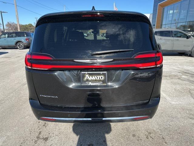 used 2023 Chrysler Pacifica car, priced at $23,622