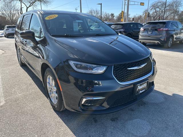 used 2023 Chrysler Pacifica car, priced at $23,622
