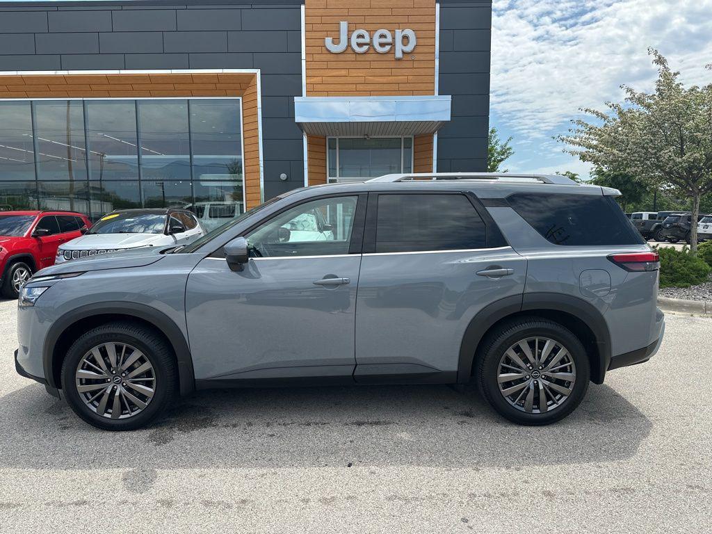 used 2022 Nissan Pathfinder car, priced at $28,949