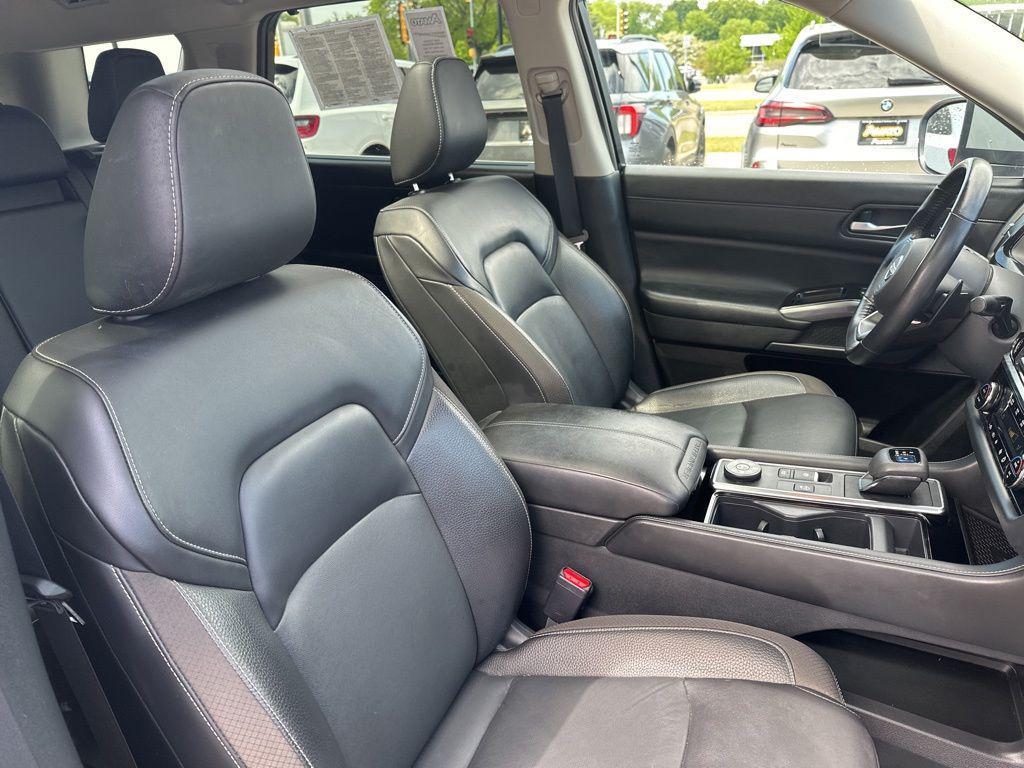 used 2022 Nissan Pathfinder car, priced at $28,949