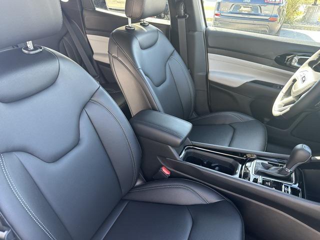 new 2026 Jeep Compass car, priced at $31,238