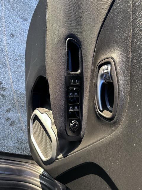 used 2021 Jeep Renegade car, priced at $18,622