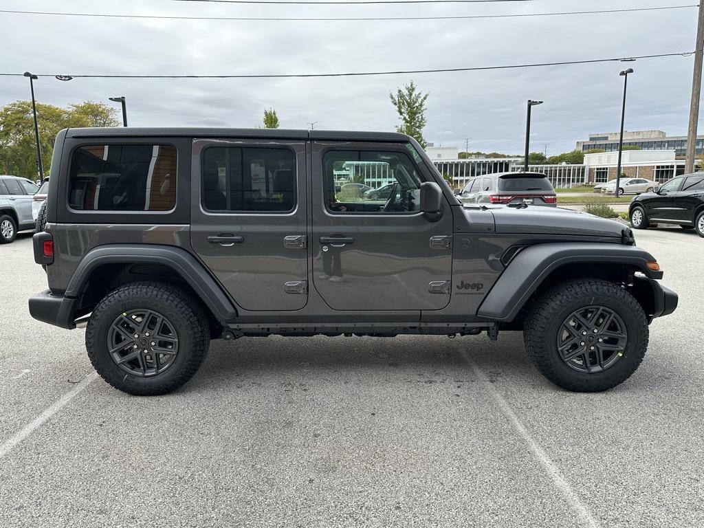 new 2026 Jeep Wrangler car, priced at $47,365