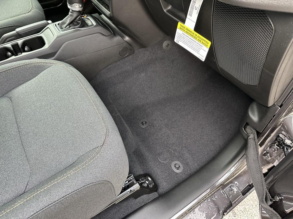 new 2026 Jeep Wrangler car, priced at $47,365