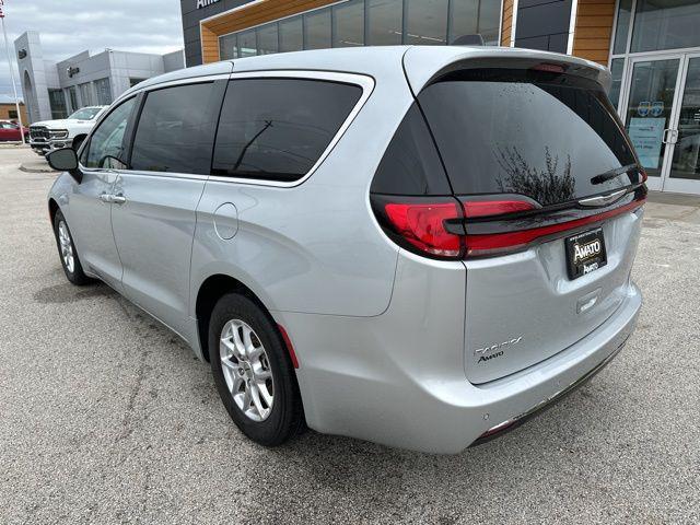 used 2024 Chrysler Pacifica car, priced at $26,839