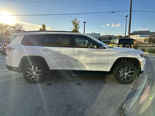 new 2025 Jeep Grand Cherokee L car, priced at $41,949