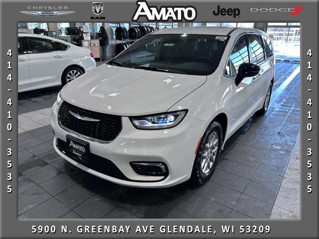 new 2026 Chrysler Pacifica car, priced at $40,275