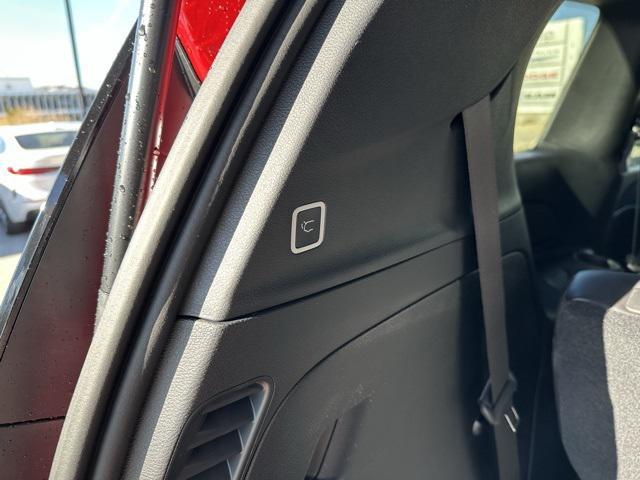 new 2026 Chrysler Pacifica car, priced at $44,022